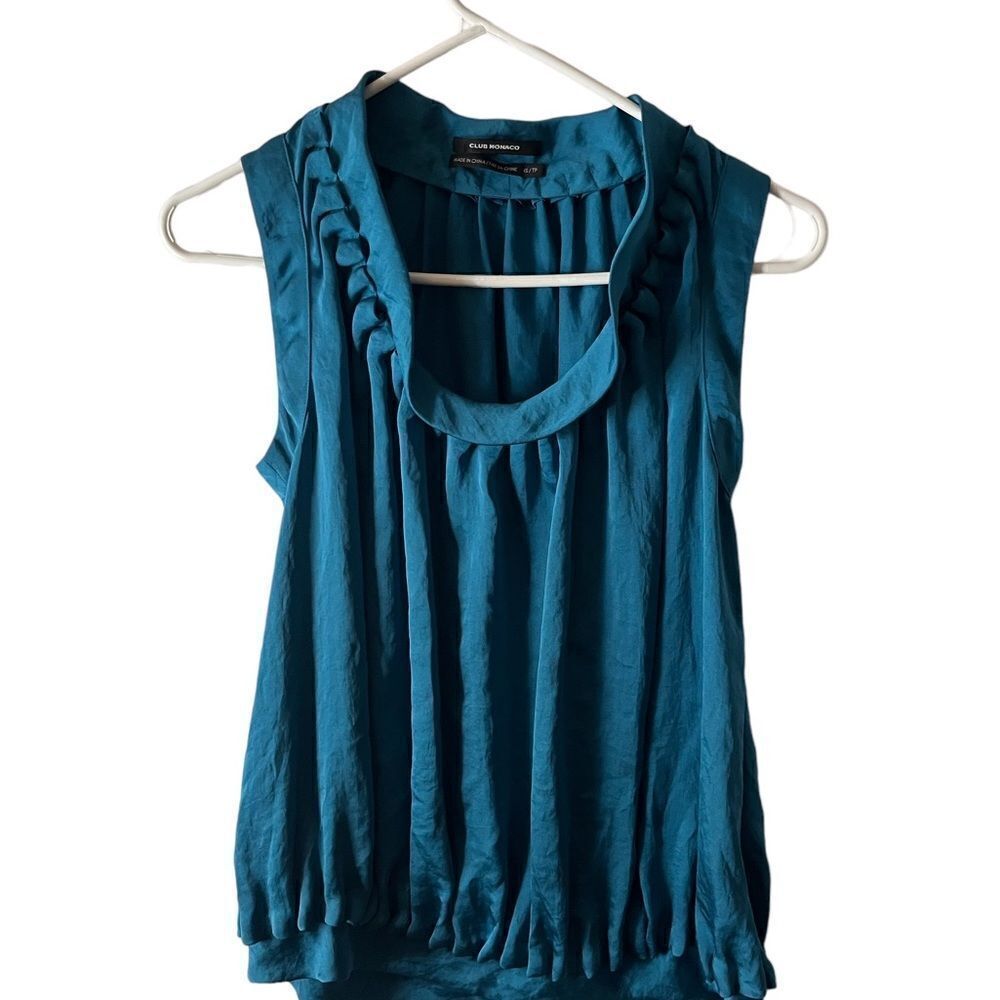 Club Monaco Sleeveless Blue Top